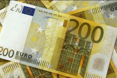 200 euro